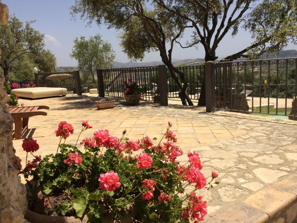 Agriturismo Roba Degli Ulivi Villa Agrigento Eksteriør bilde